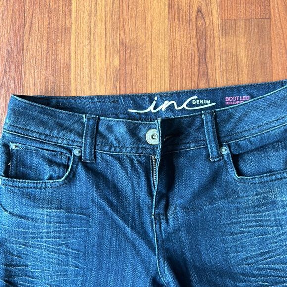 INC boot leg jeans size 2 - Picture 2 of 6